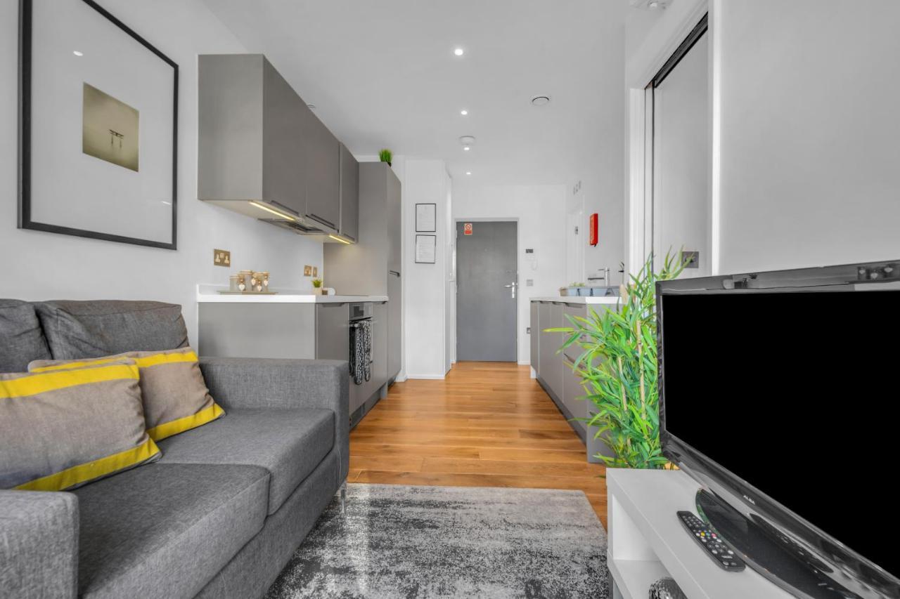 One Bedroom Serviced Apartment In Camden Road Londra Dış mekan fotoğraf